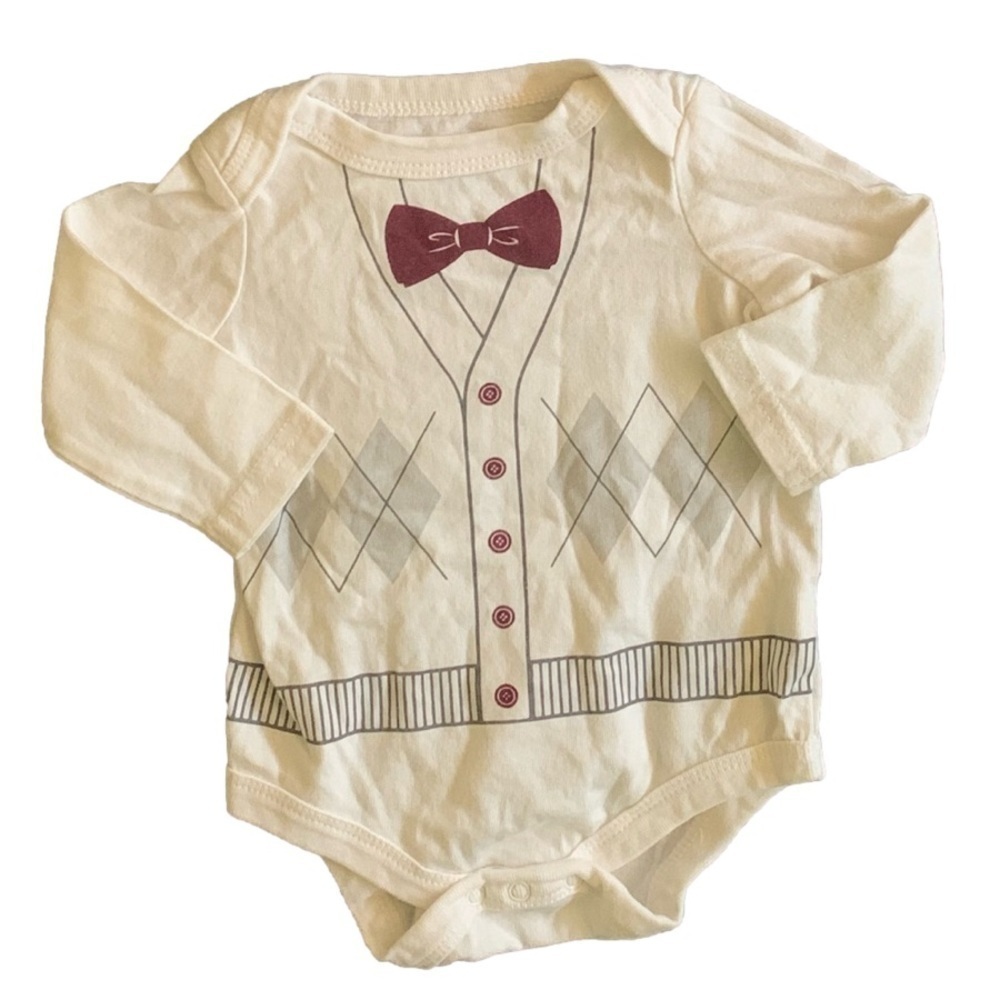 Circo Bow Tie Sweater Gray White Long Sleeve Onesie Size 0-3 Months